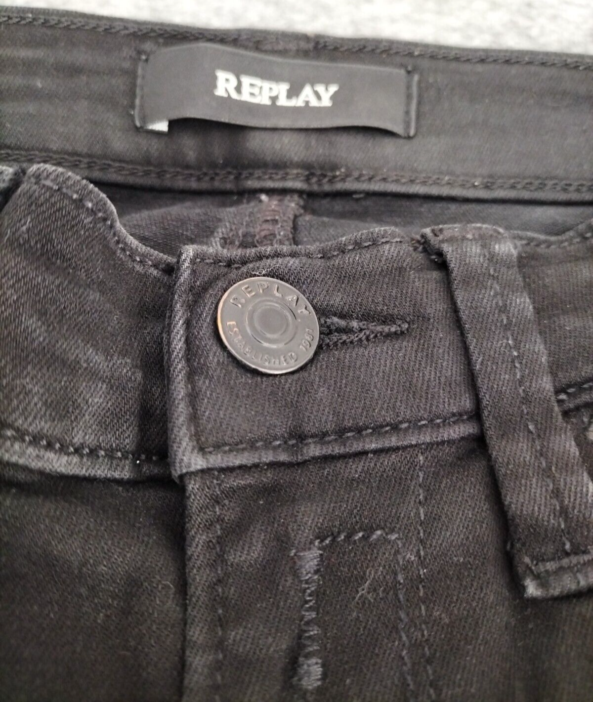 Replay Womens Black Ripped Pockets Zip Fly Stretch Mid Rise Skinny Jeans Sz 24W